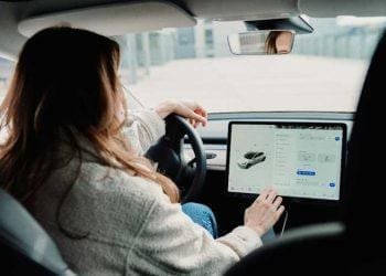 Medidas para fortalecer la protección online en los coches conectados