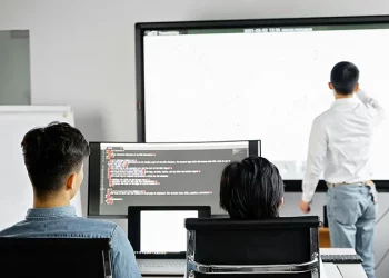 Los mejores másteres en ciberseguridad de España: tres programas de referencia para perfiles distintos
